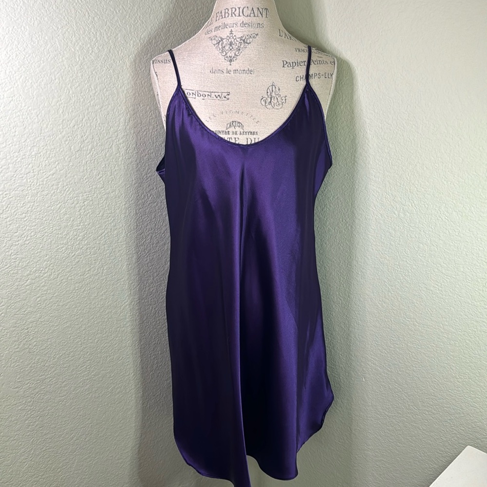 Vintage Honor’s Intimates Purple Satin Chemise